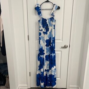 Flying Tomato Floral Maxi Dress Size Medium